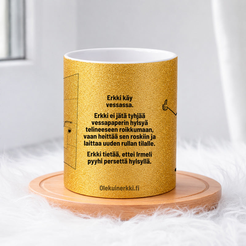 Erkki ei jätä hylsyä telineeseen roikkumaan 0023 |  Glittermuki 330ml